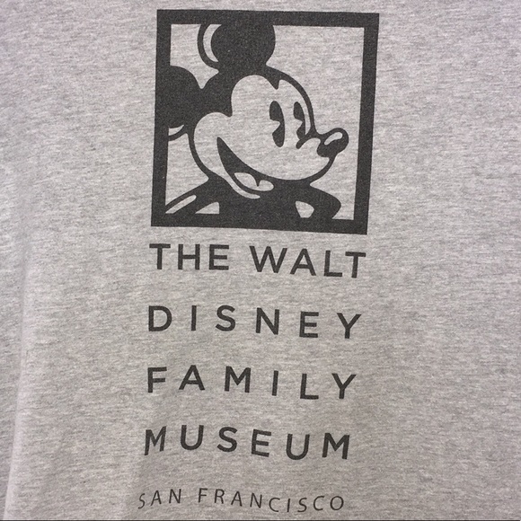 🎉HP🎉 Disney T-Shirt museum - Picture 2 of 6